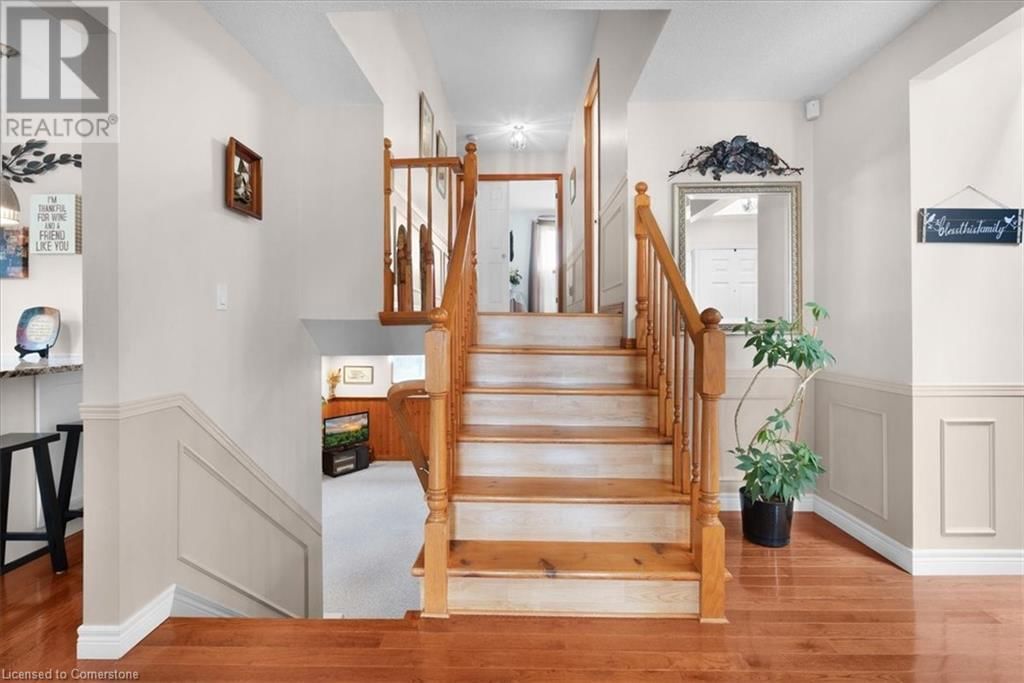 7994 OAKRIDGE DRIVE Image 15