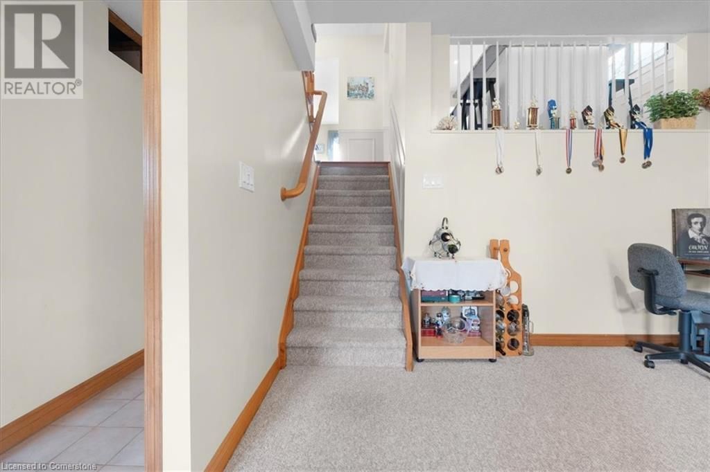 7994 OAKRIDGE DRIVE Image 27