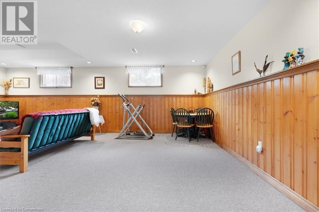 7994 OAKRIDGE DRIVE Image 30