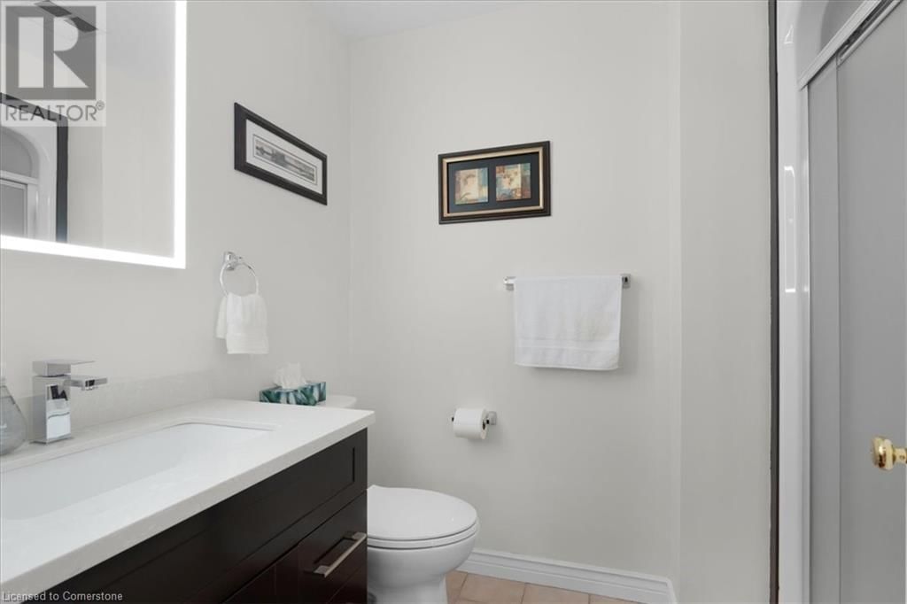 7994 OAKRIDGE DRIVE Image 32