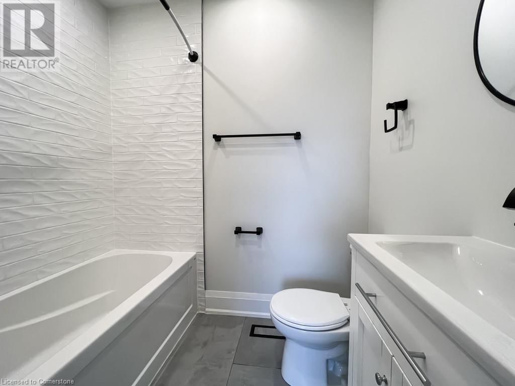 3 - 396 BARTON STREET Image 10