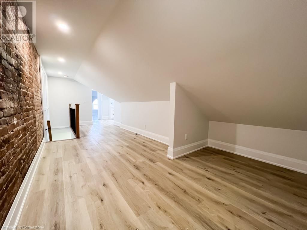 3 - 396 BARTON STREET Image 3