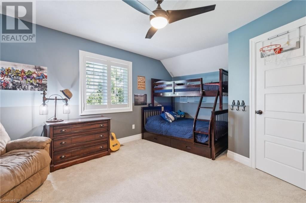 203 EAST RIVER ROAD Image 29