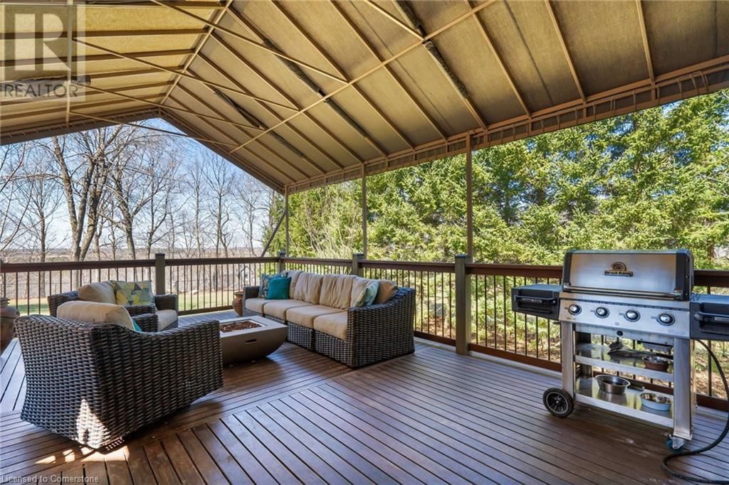 203 EAST RIVER ROAD Image 38