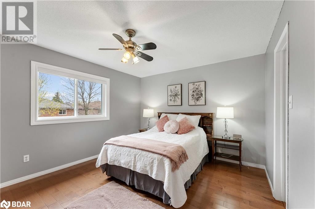 36 LESLIE AVENUE Image 13