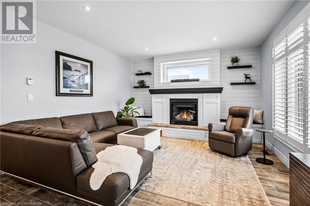 100 TAMARACK BOULEVARD Image 2