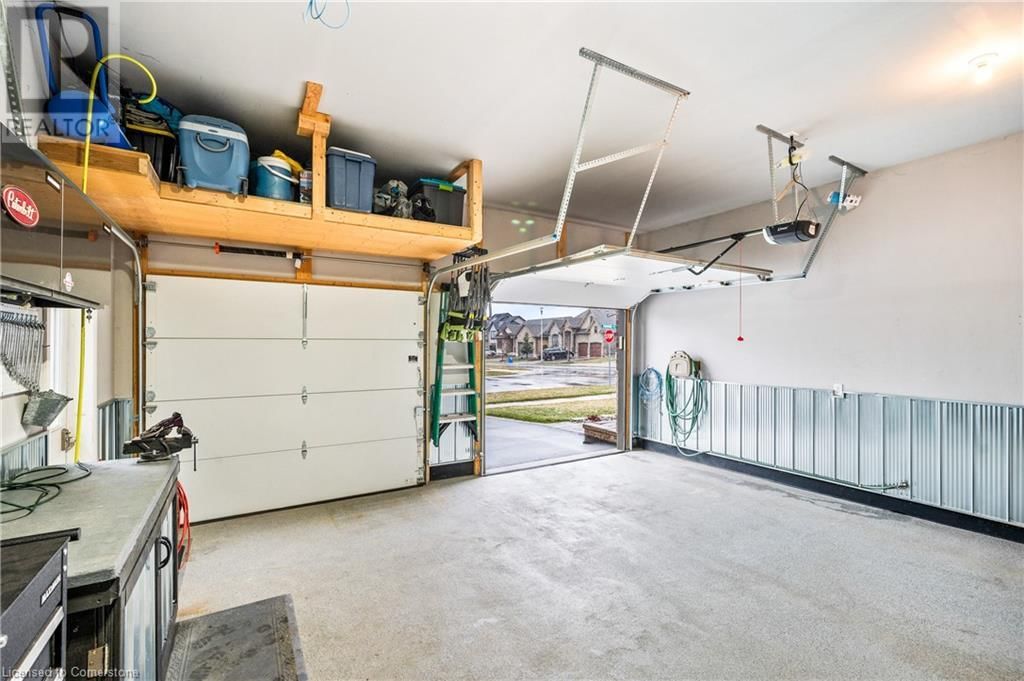 100 TAMARACK BOULEVARD Image 38