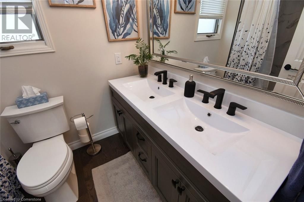 3219 HAZELWOOD AVENUE Image 28