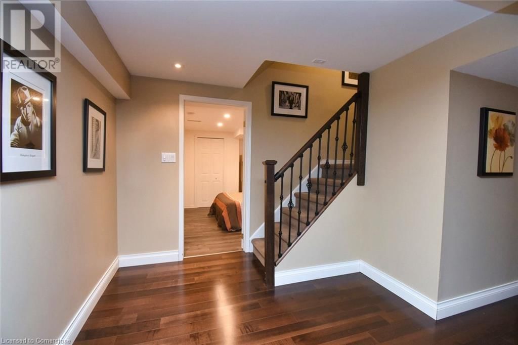 3219 HAZELWOOD AVENUE Image 30