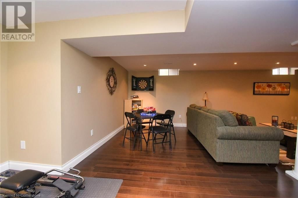 3219 HAZELWOOD AVENUE Image 33