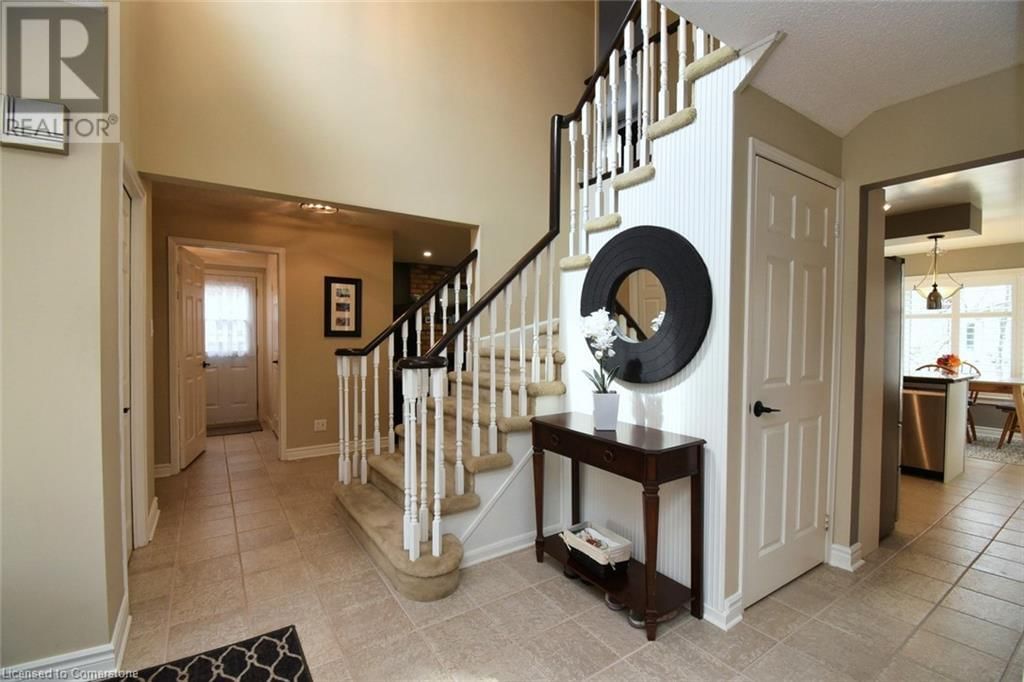 3219 HAZELWOOD AVENUE Image 5