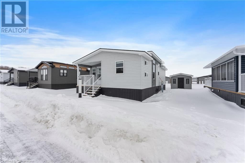 156 - 490 EMPIRE ROAD Image 11