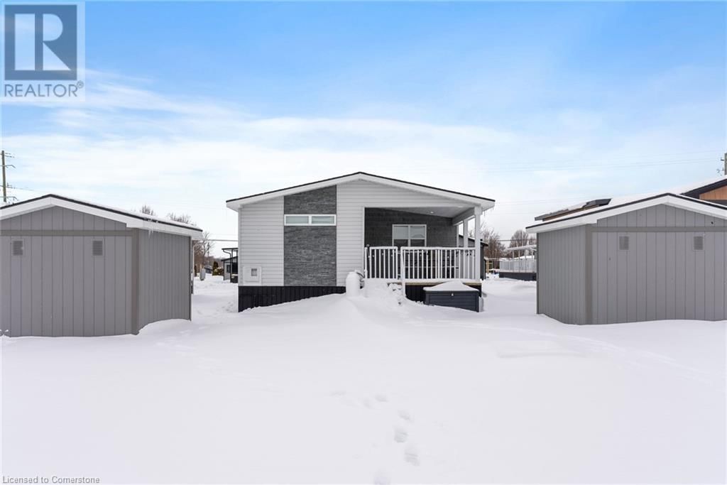 156 - 490 EMPIRE ROAD Image 32