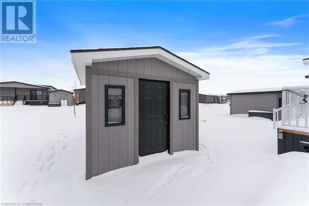 156 - 490 EMPIRE ROAD Image 33