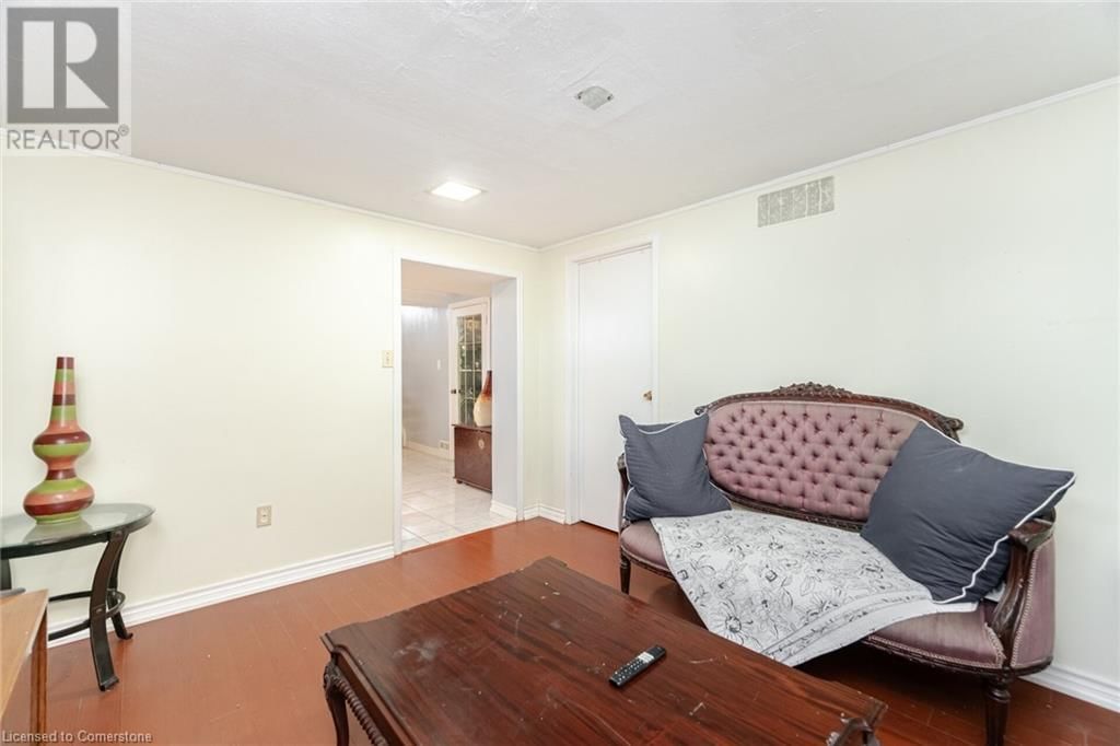 2426 PADSTOW CRESCENT Image 28
