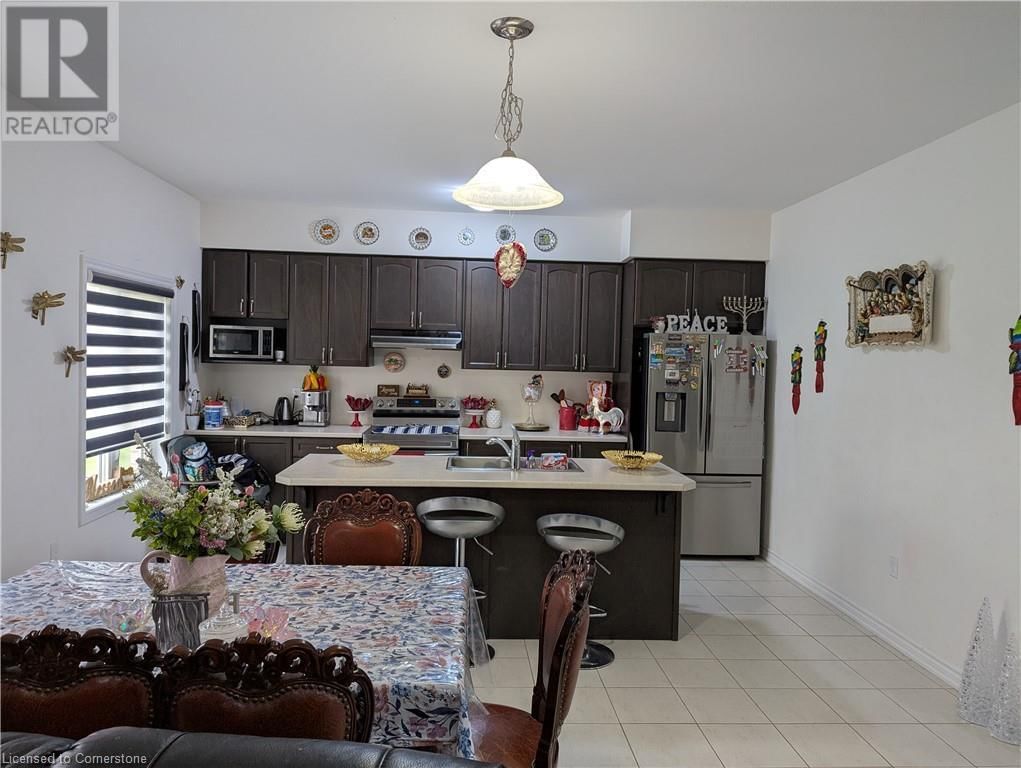 8 STAUFFER ROAD Image 4