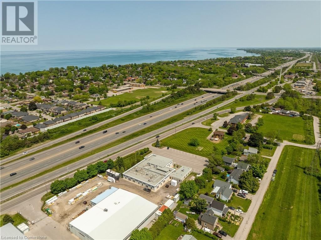 115 SOUTH SERVICE ROAD Image 9