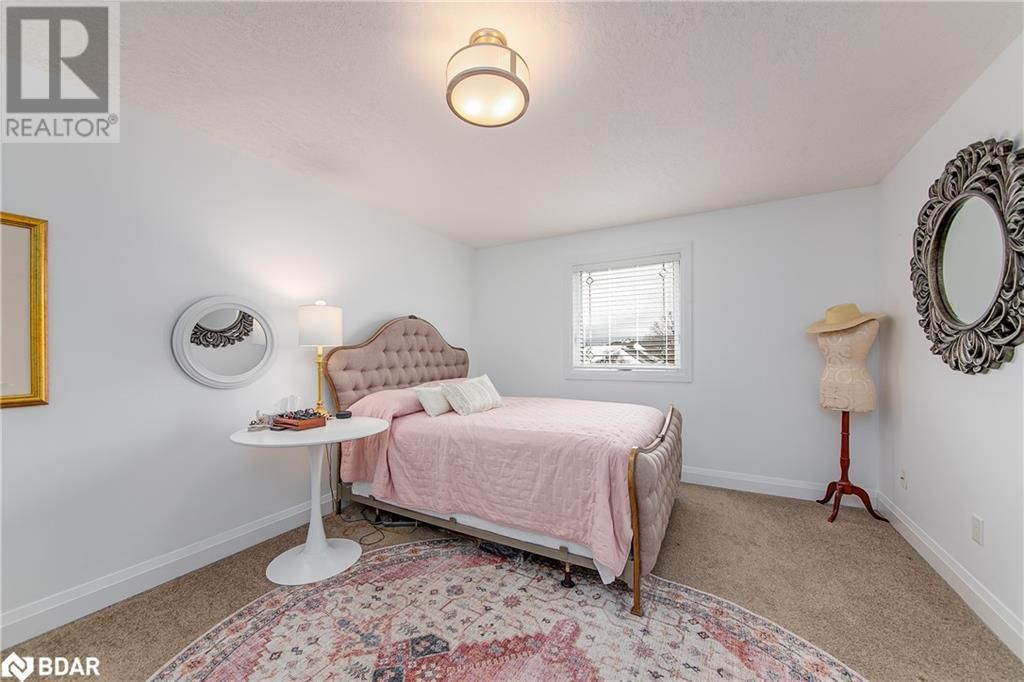124 BROWN STREET Image 16
