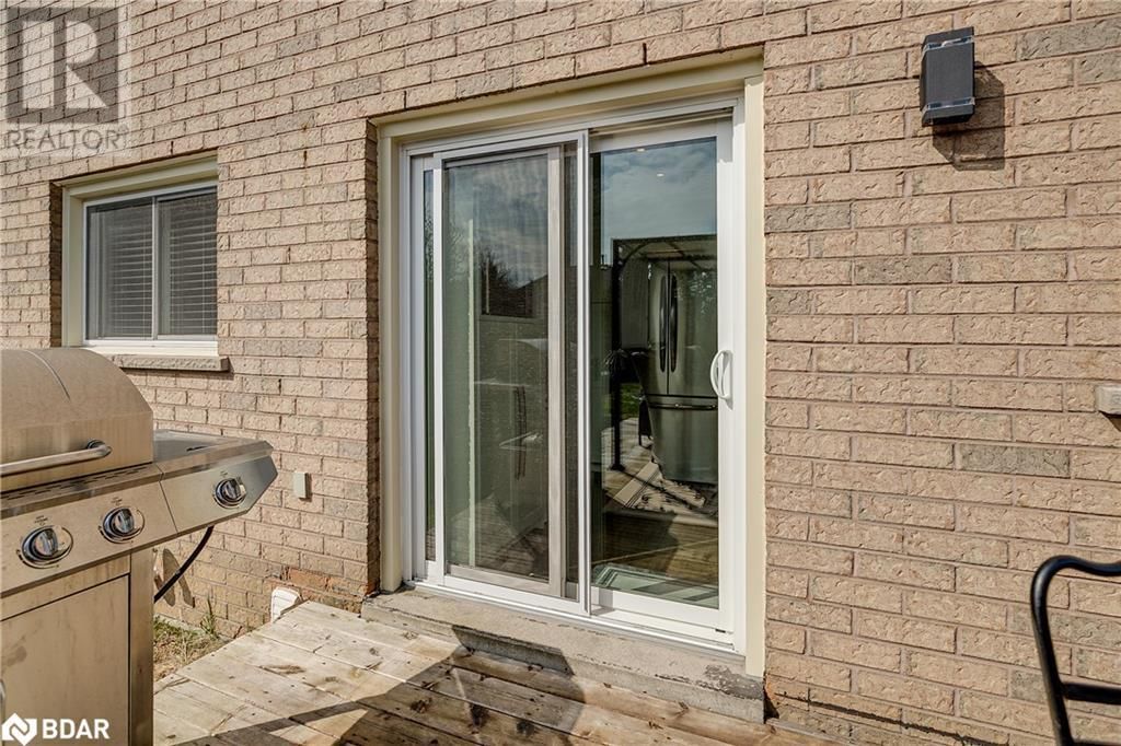 124 BROWN STREET Image 30