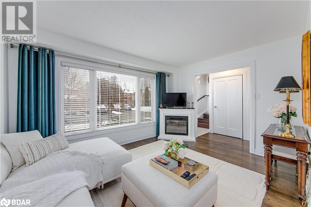 124 BROWN STREET Image 7