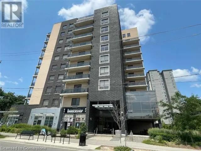 906 - 8 HICKORY STREET Image 1