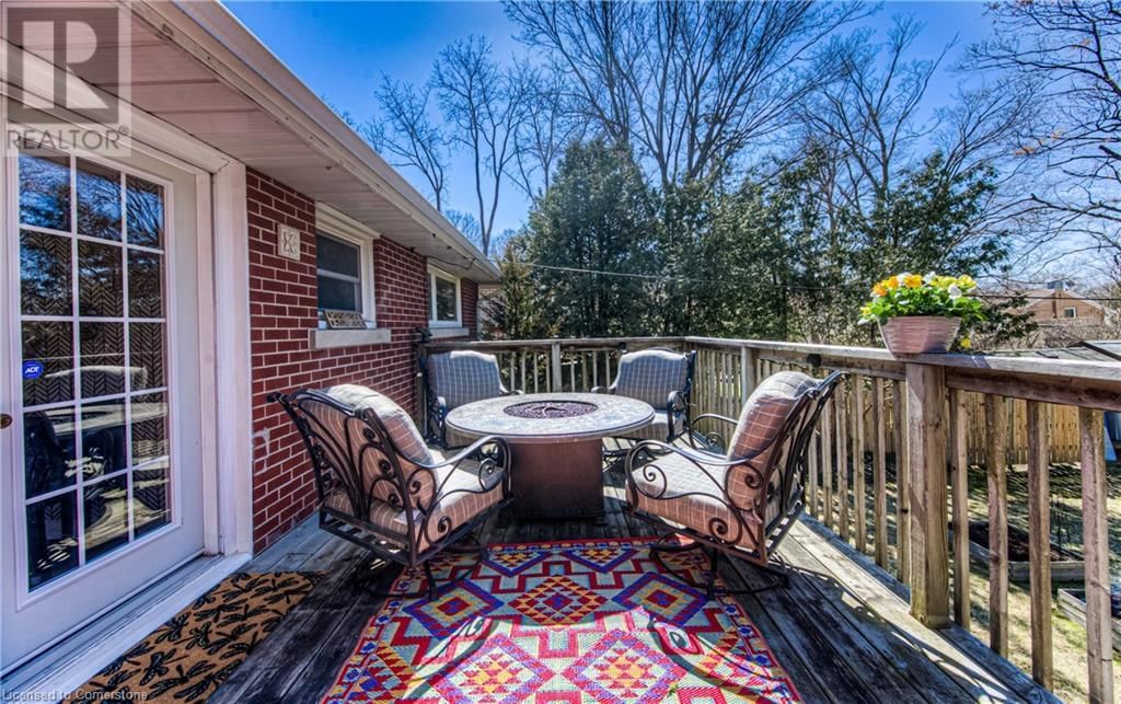55 CARDINAL CRESCENT SOUTH Image 33