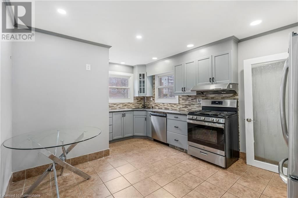 494 EAST 37TH STREET Image 10