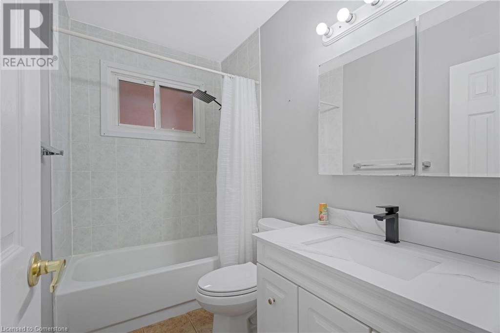 494 EAST 37TH STREET Image 13