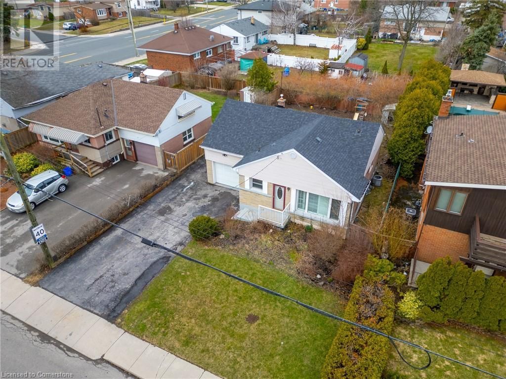 494 EAST 37TH STREET Image 30