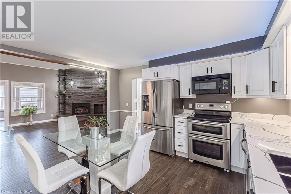 54 GRAND STREET Image 15