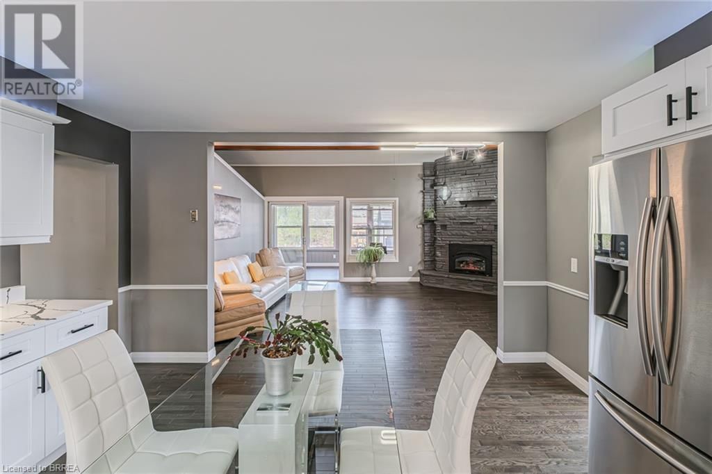 54 GRAND STREET Image 16