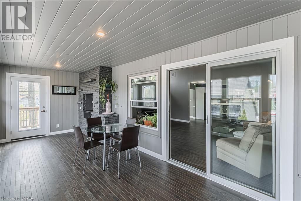54 GRAND STREET Image 23