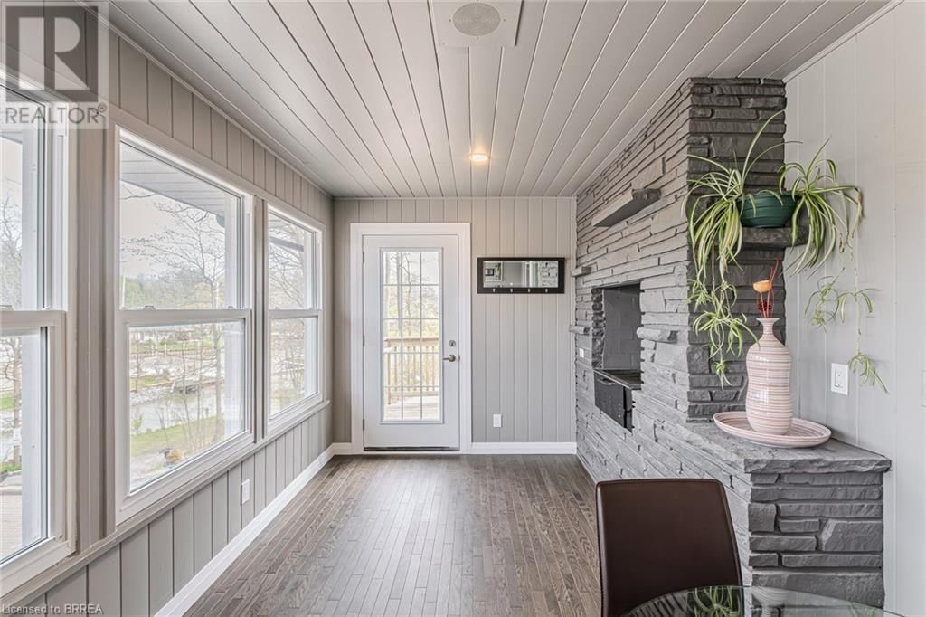 54 GRAND STREET Image 24