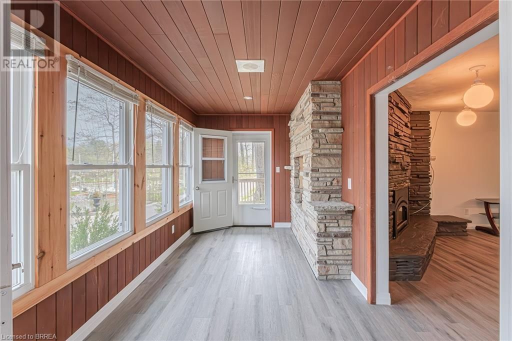 54 GRAND STREET Image 32