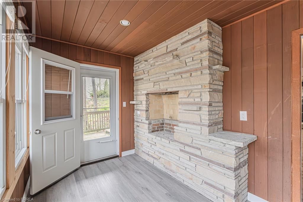 54 GRAND STREET Image 33