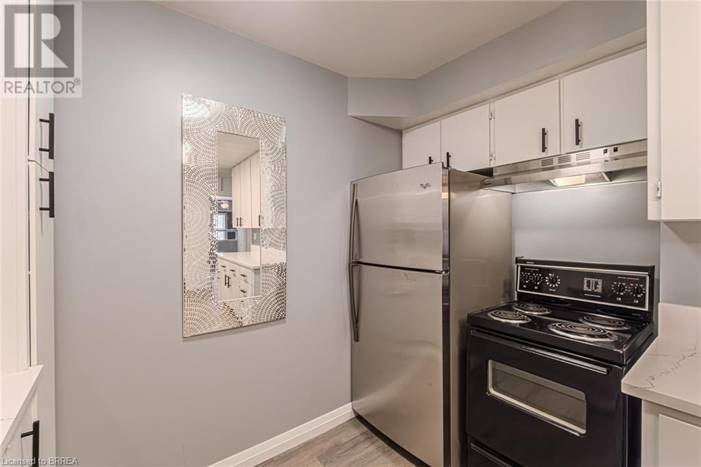 54 GRAND STREET Image 40