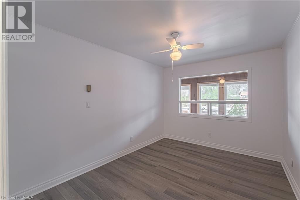 54 GRAND STREET Image 41