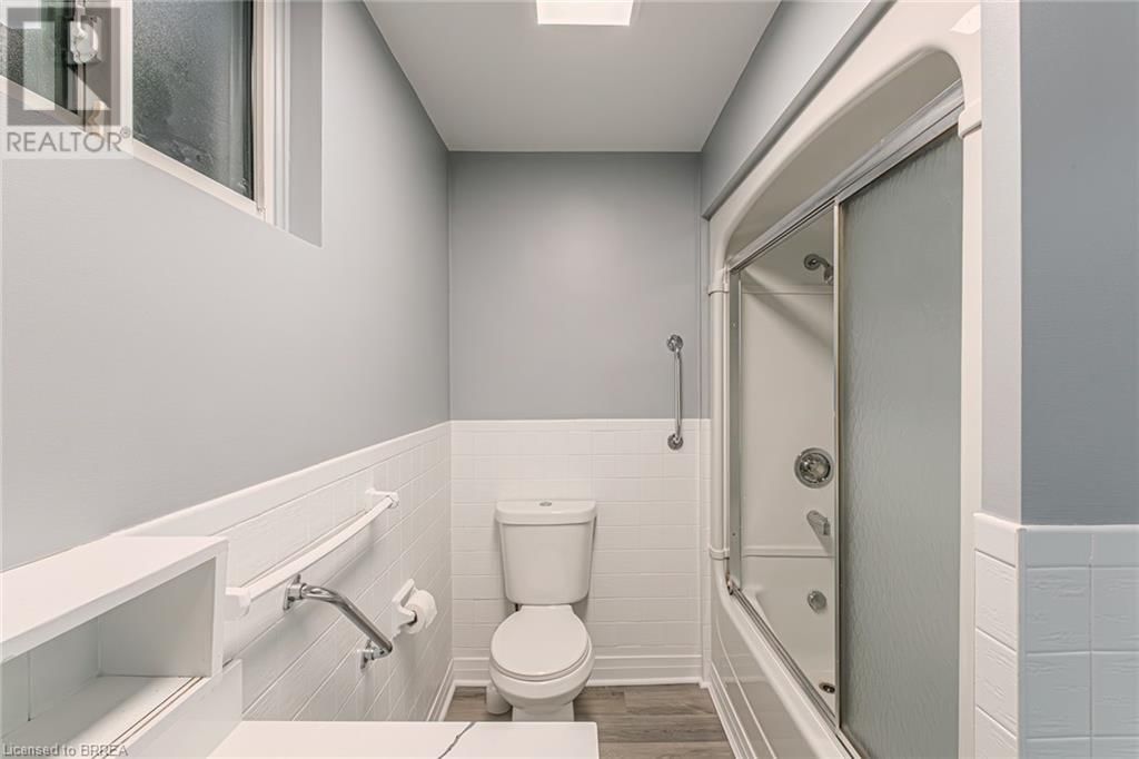 54 GRAND STREET Image 44