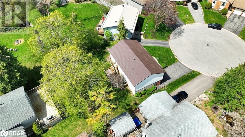 4 GAUDAUR COURT Image 42