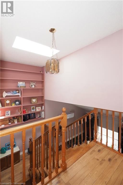 49 RISTAU CRESCENT Image 13