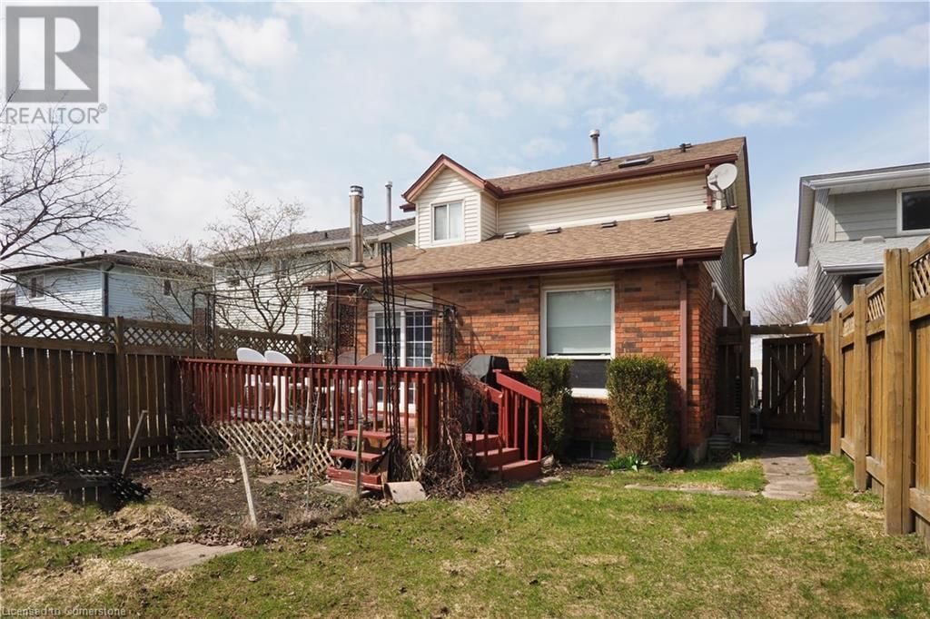 49 RISTAU CRESCENT Image 24