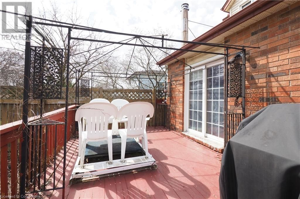 49 RISTAU CRESCENT Image 26