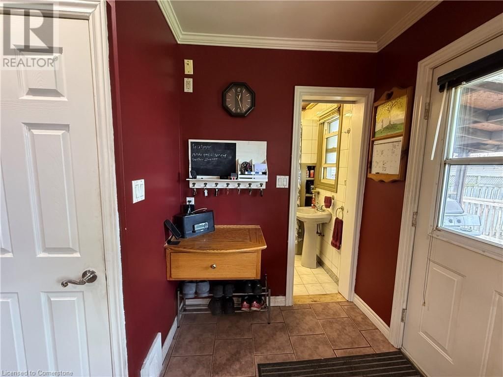 713 TATE AVENUE Image 14