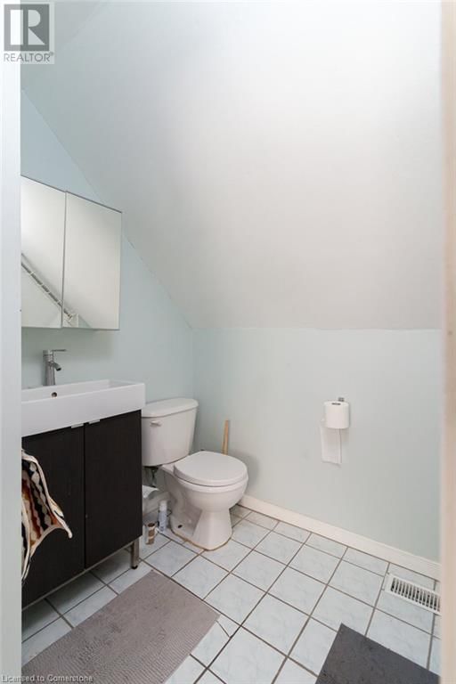 2 - 164 ROBINSON STREET Image 3