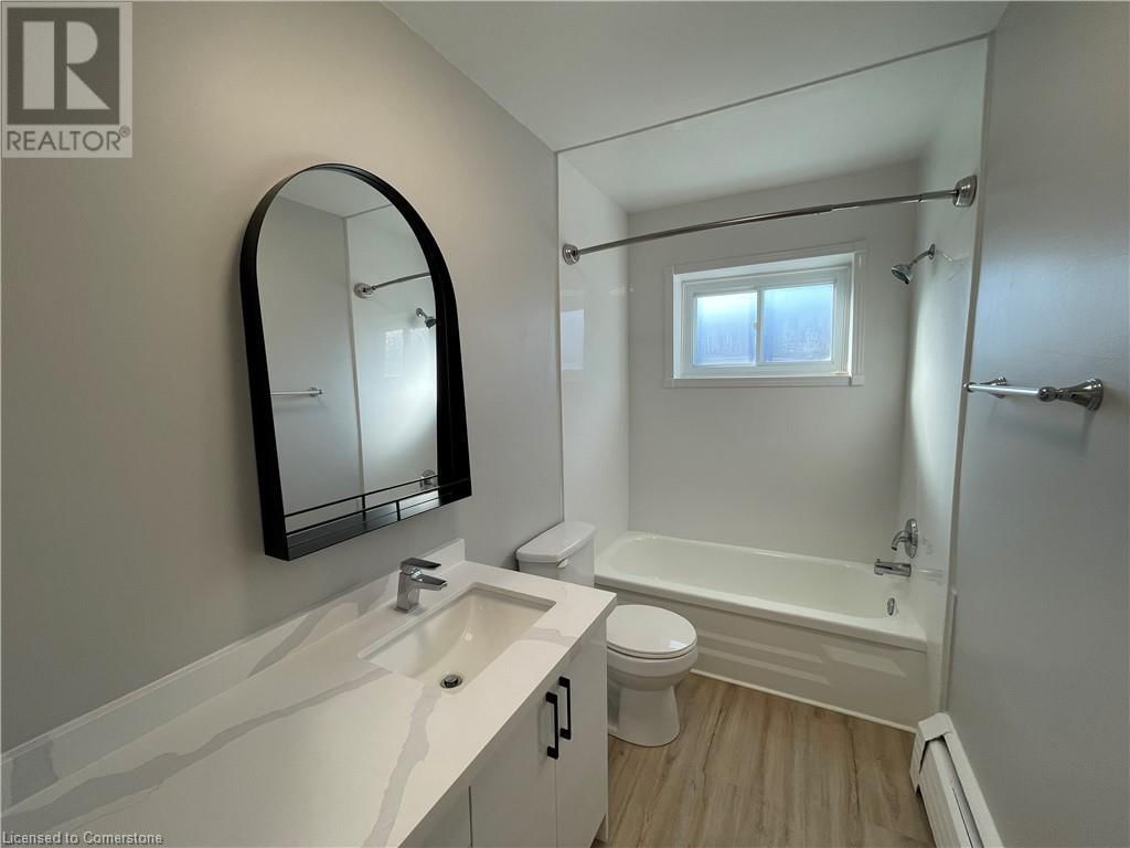 303 - 410 HAZEL STREET Image 6