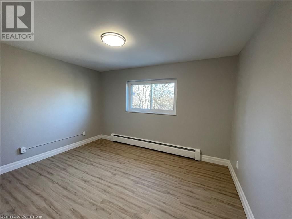 303 - 410 HAZEL STREET Image 7