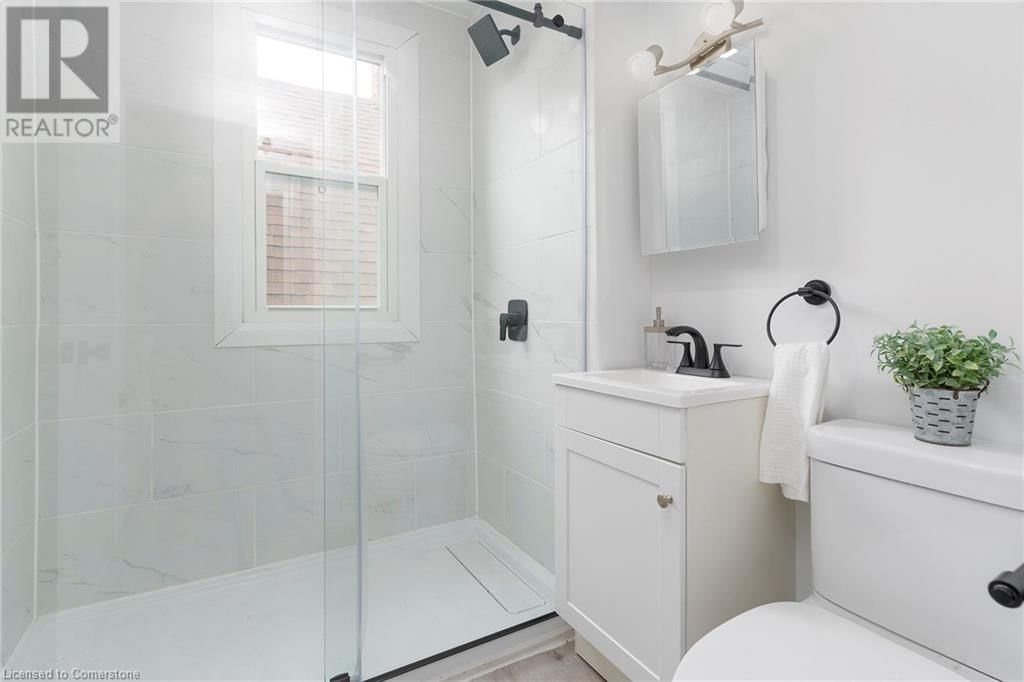 27 HARVEY STREET Image 17