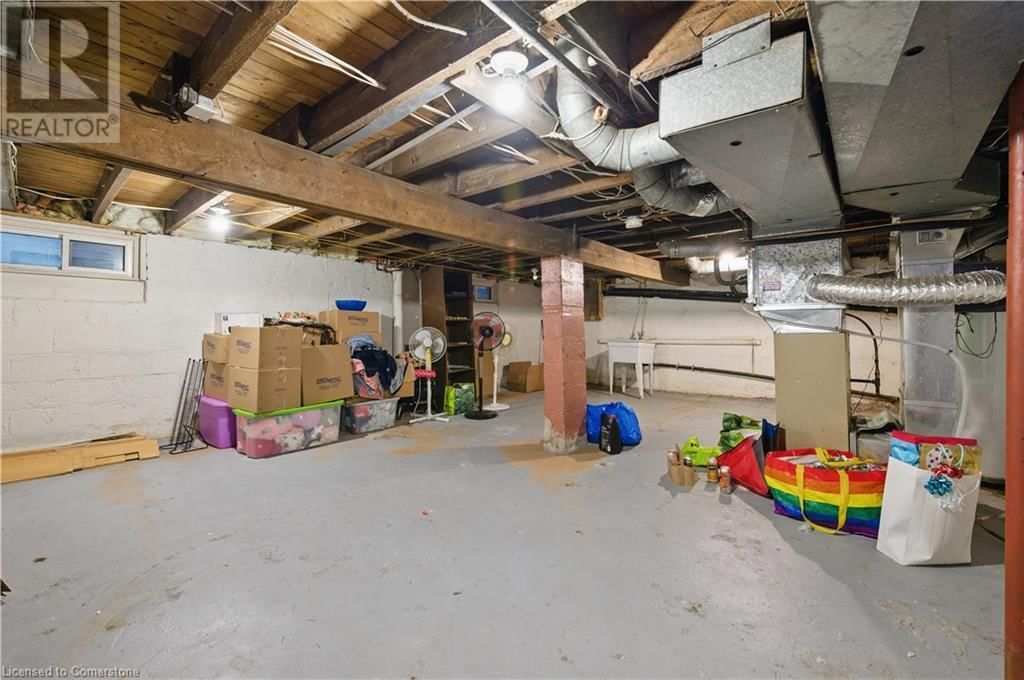 76 CAMBRIDGE AVENUE Image 21