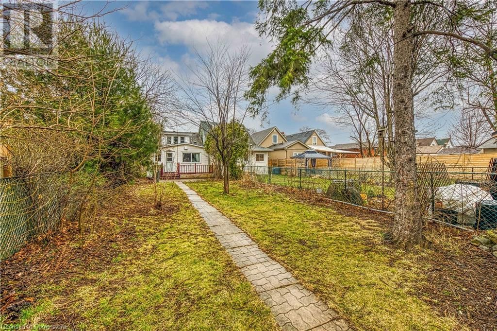 76 CAMBRIDGE AVENUE Image 24