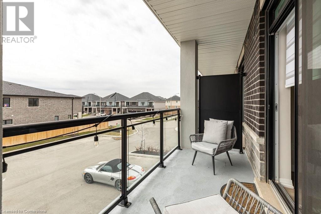 208 - 120 SPRINGVALLEY CRESCENT Image 37